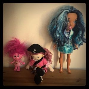 Slime girl, pirate girl, and poppy troll girl.